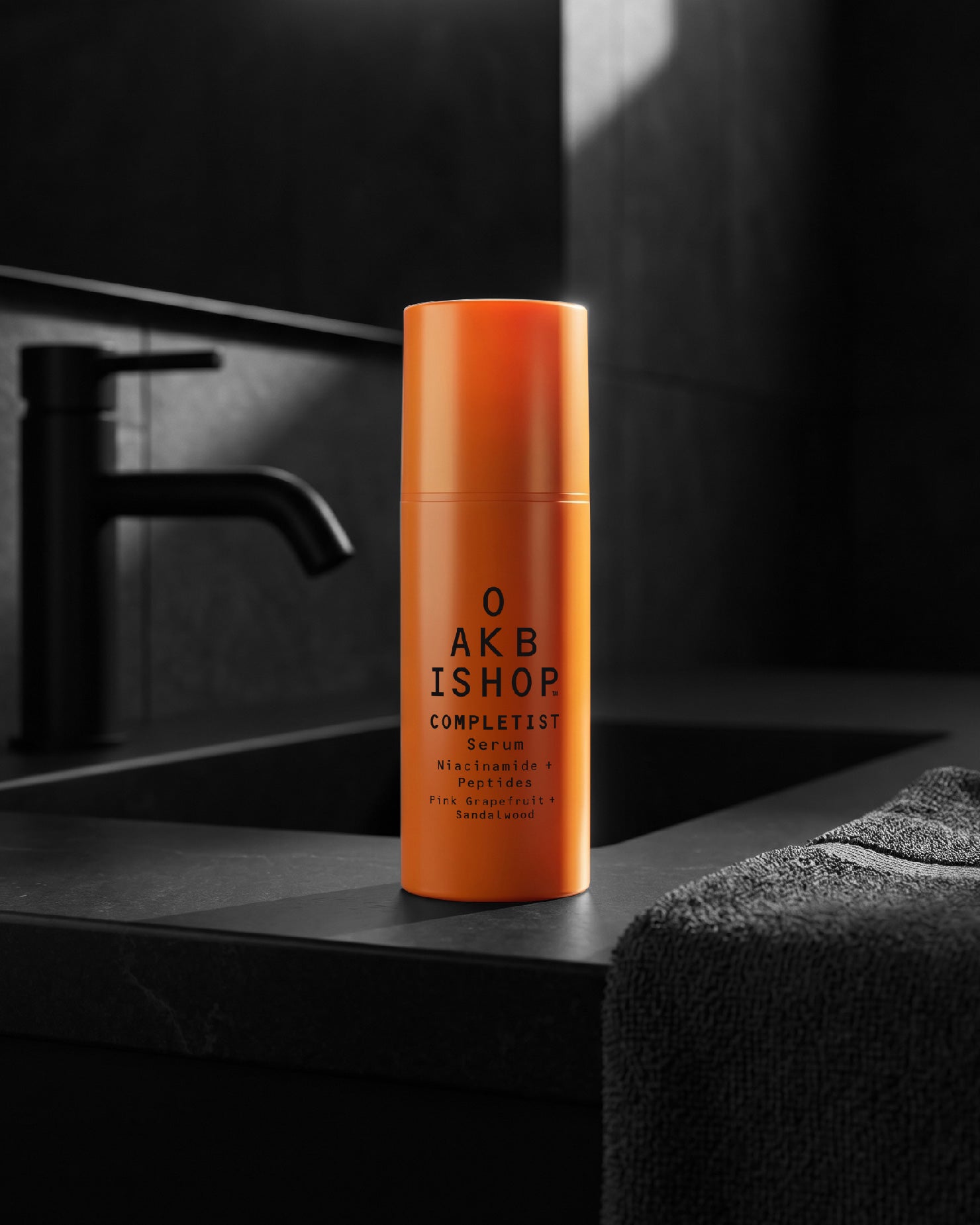 Completist Hydrating Peptide Serum Oak Bishop
