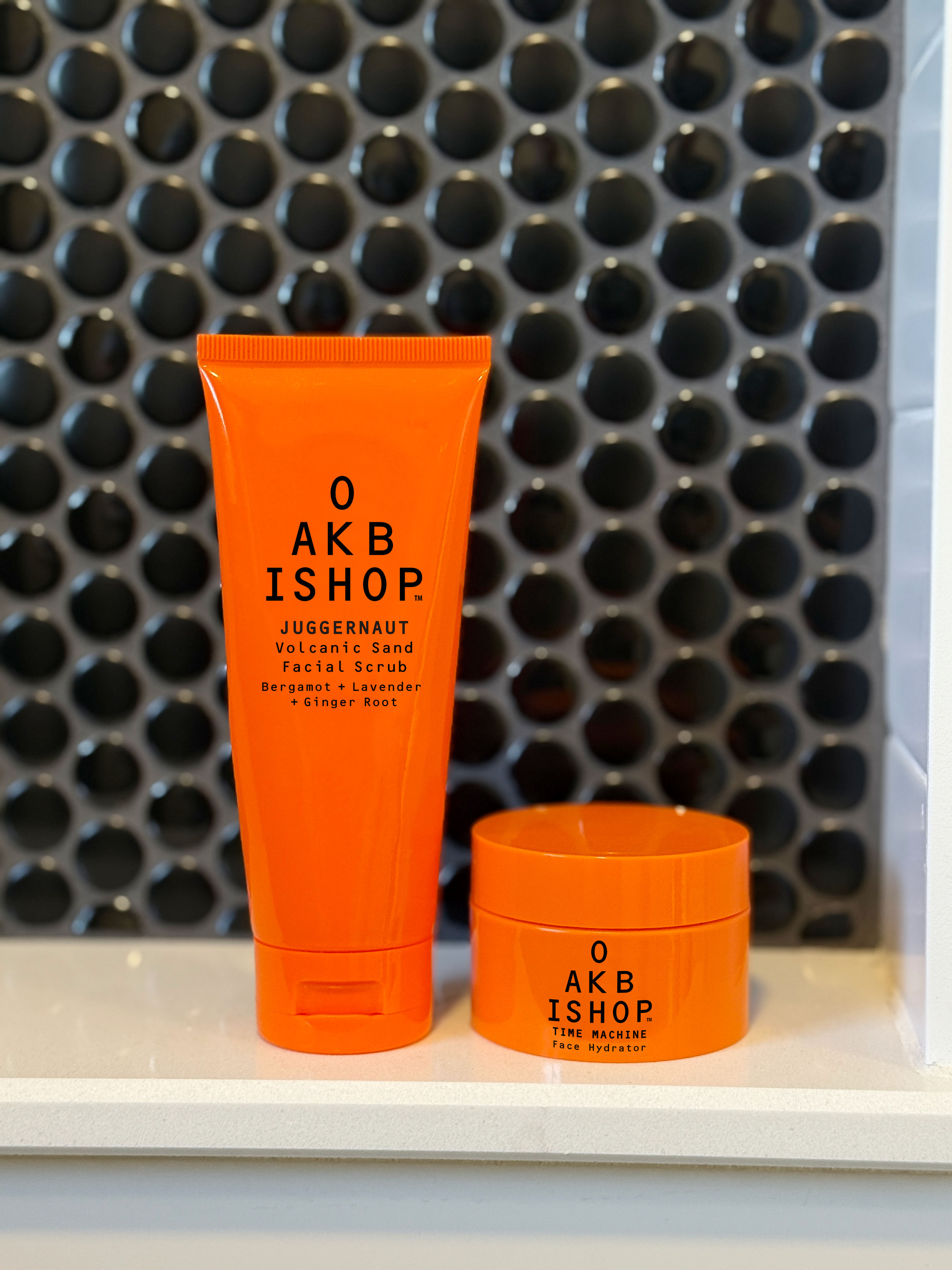 MAN OF FEW WORDS SET